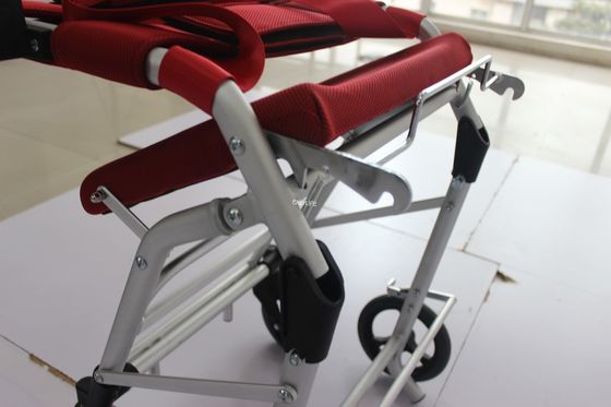 La aleación de aluminio 120kg dobla la silla de ruedas eléctrica para arriba motorizada GB2626 ligero plegable