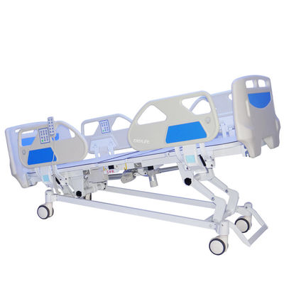 Cama de hospital eléctrica ajustable de la altura de los 215CM 90 grados del sitio médico de ICU