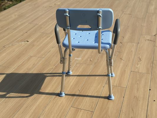 Silla de ducha ajustable para mayor accesibilidad