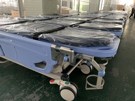 Un buen precio. asistencia médica de la transferencia del ajuste de altura de los 86cm de la carretilla de la transferencia de la carretilla mudable paciente de la ayuda en línea